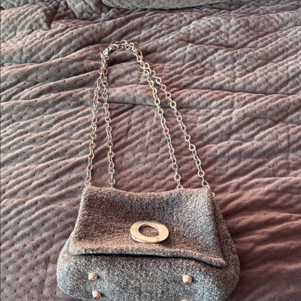 Sarah Oliver Handbags - Gray Chain Shoulder Bag